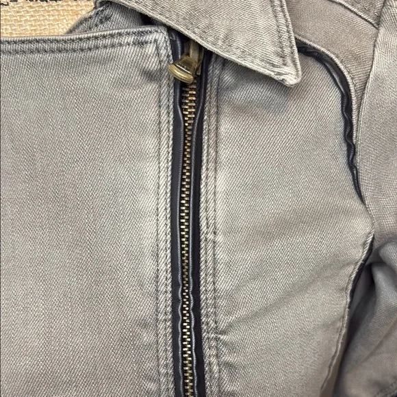 Blank NYC Olive Grey and Black Moto Jacket with Fitted Silhouette - Picture 4 of 16